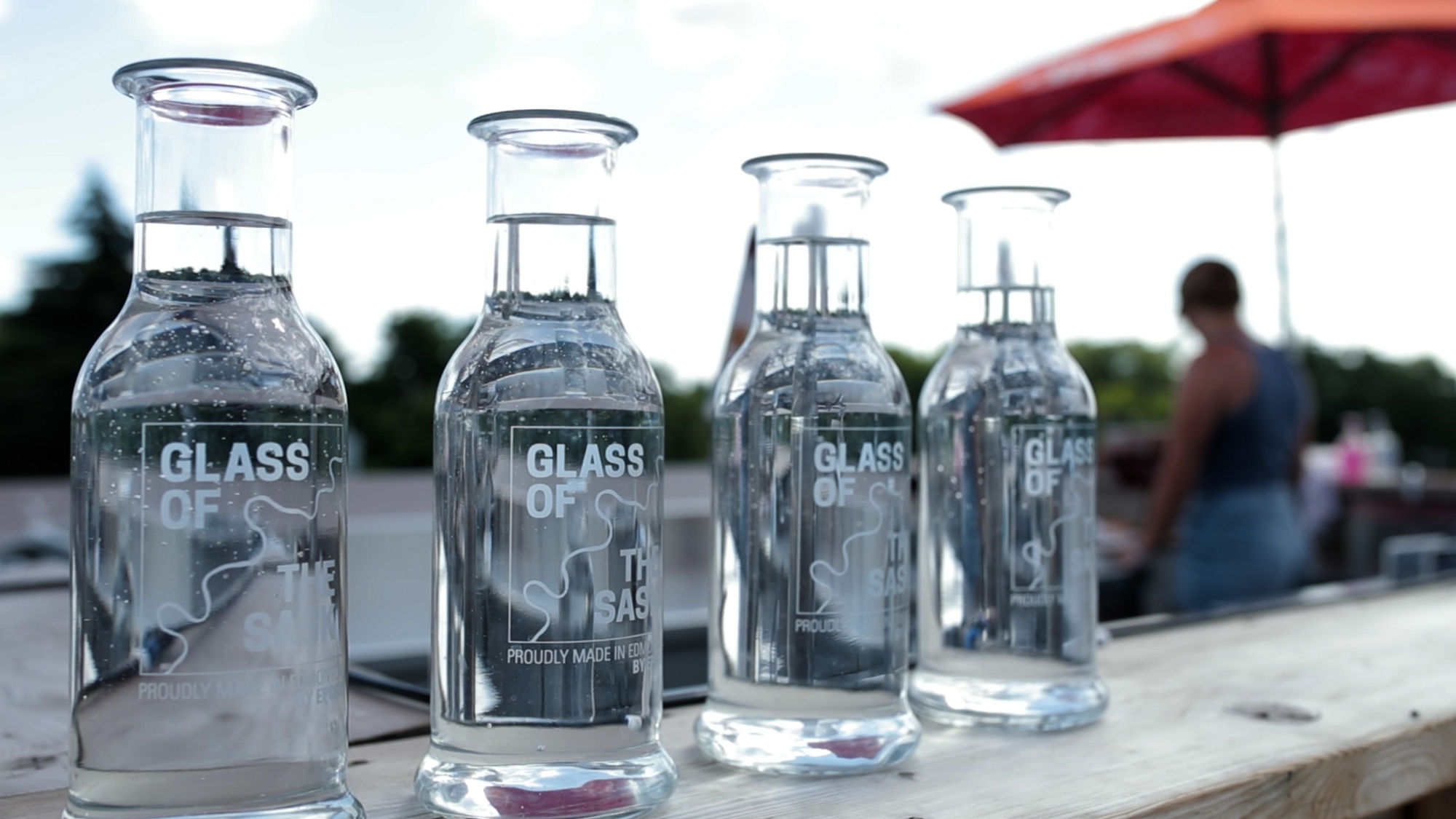 Glass of the Sask flask at festival