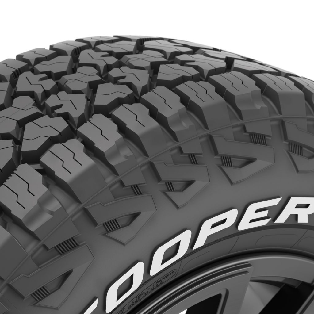 Discoverer Stronghold® AT,