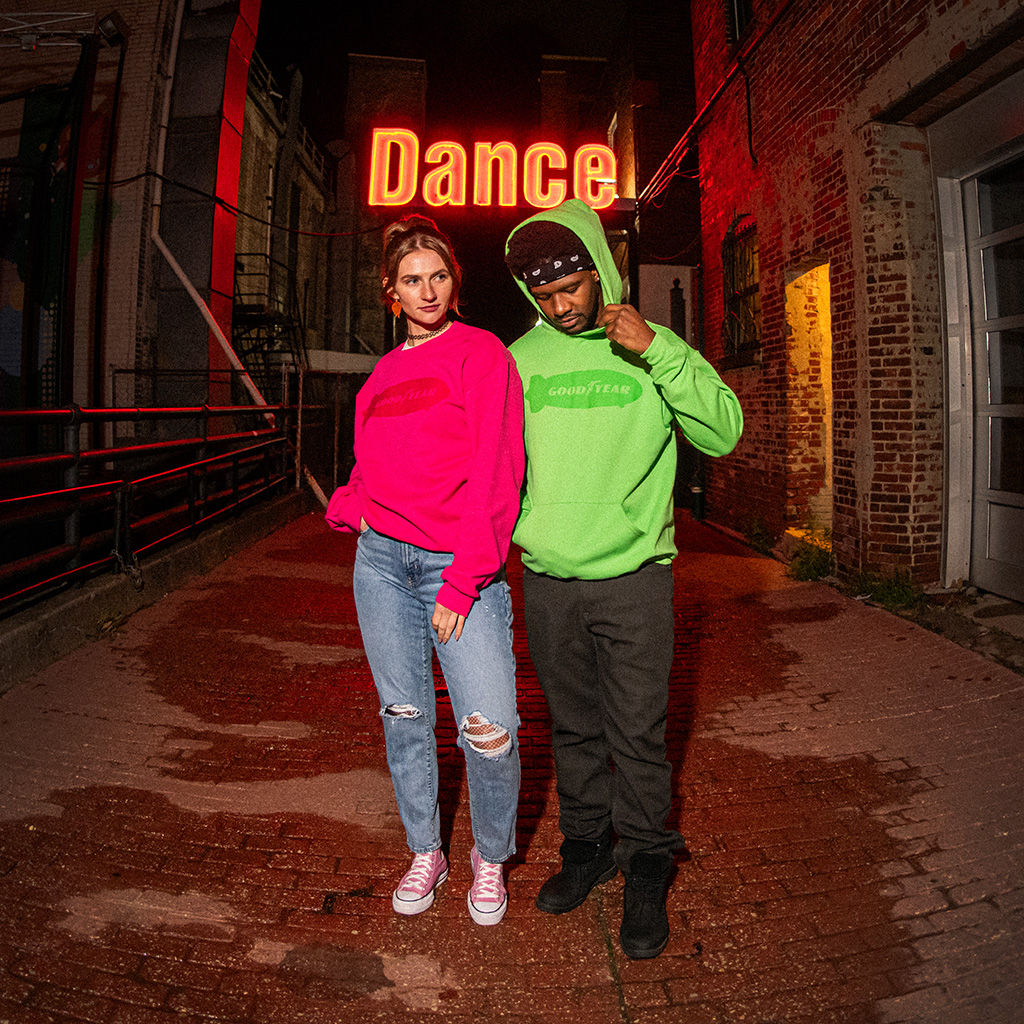 Bright & Bold Crewneck - Cyber Pink,