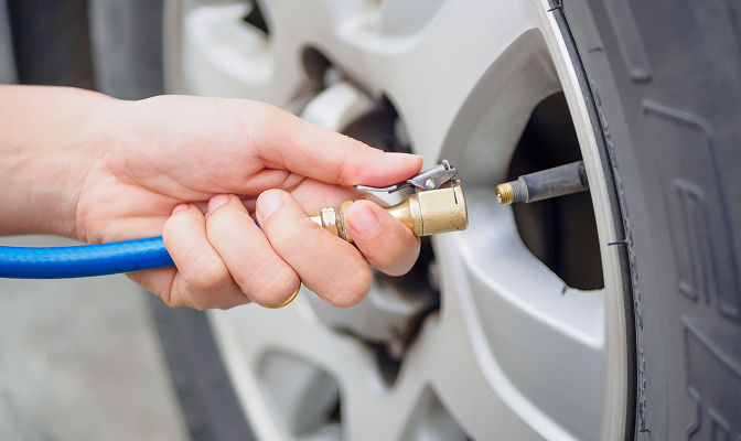 How to Properly Inflate Your Tires