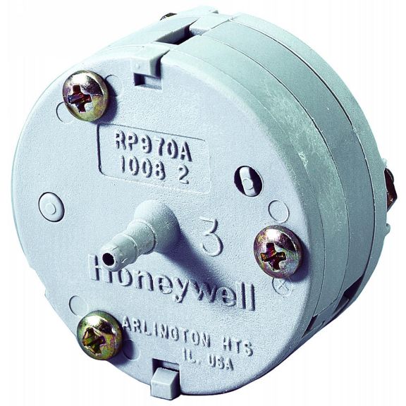 RP970 Wall, In Line or panel mounted Pneumatic Capacity Relay