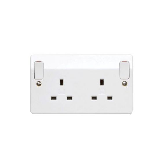 Logic Plus� K2746 Switch Socket Outlet with Outboard Rockers
