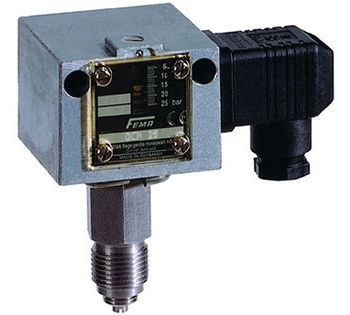 hbt-bms-dns025-513-dns-series-pressure-switch-primaryimage.jpg