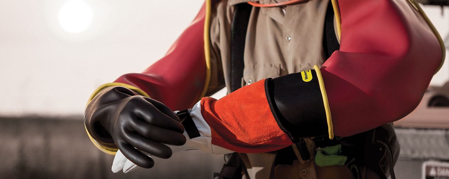 rubber gloves for electrical safety