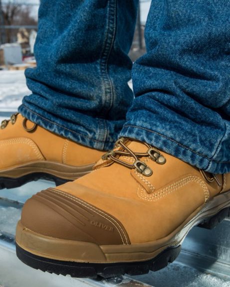 Honeywell Safety Boots | Protection That Flows From Heel to Toe