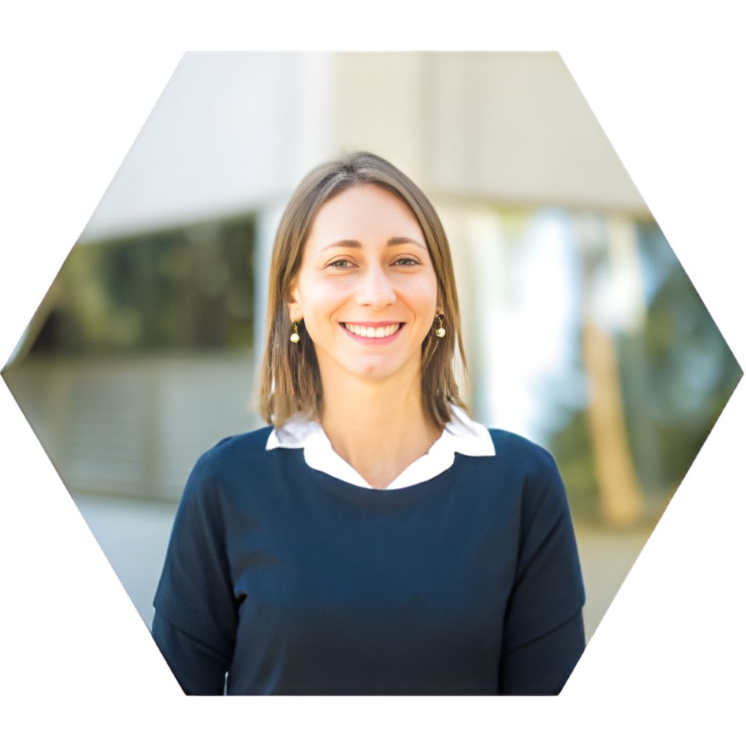 Hexagon Headshots - Gisela (2025)