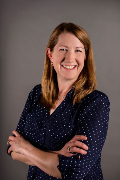 Sara cutler headshot