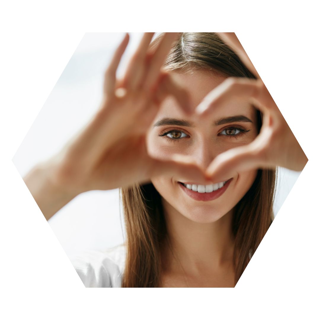 eye health icon hexagon - 1