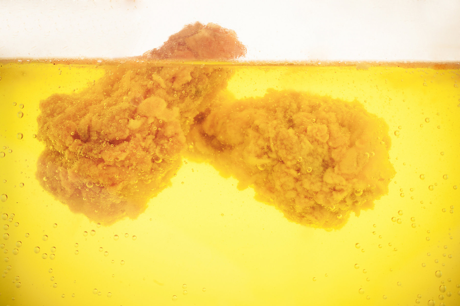chicken nuggets in oil