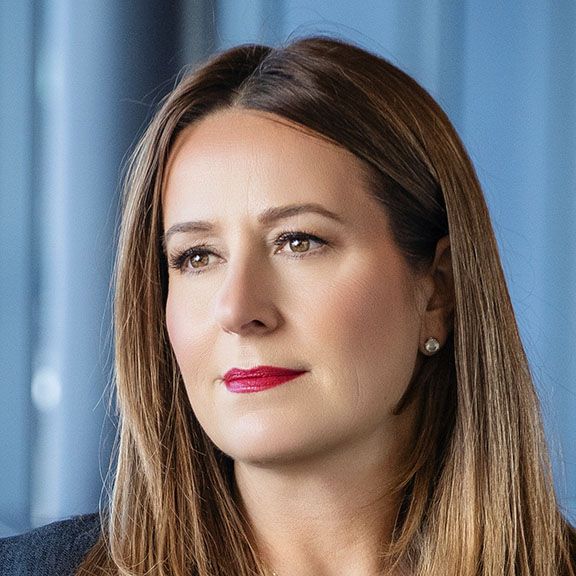 Jennifer Koester Headshot