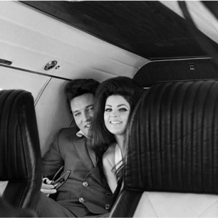 elvis and priscilla on plane 