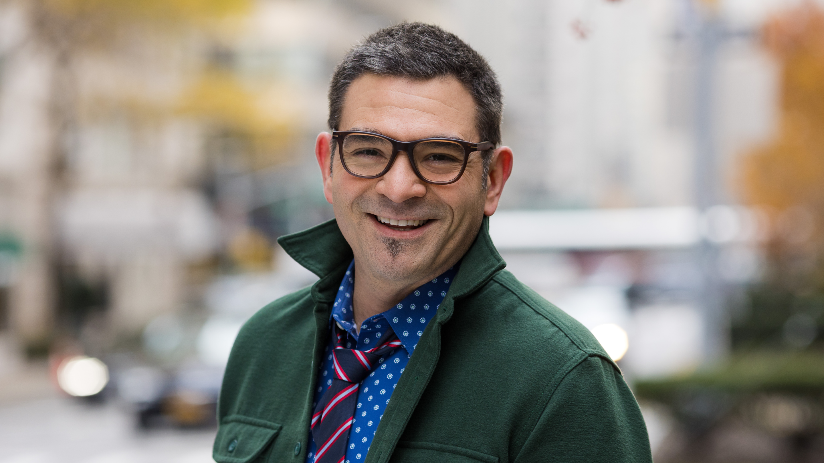 Tom Ajello headshot