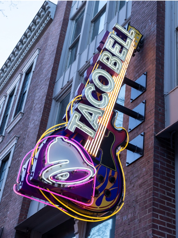 taco bell nashville sign