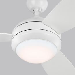 Discus Trio Ceiling Fan By Monte Carlo Fans At Lumens Com