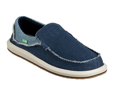 comfortable shoes like sanuk