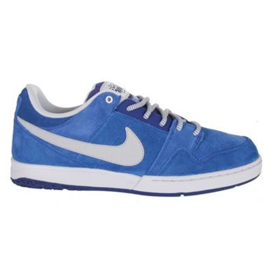 nike zoom mogan 2