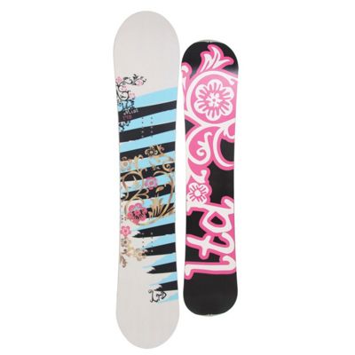 154 womens snowboard