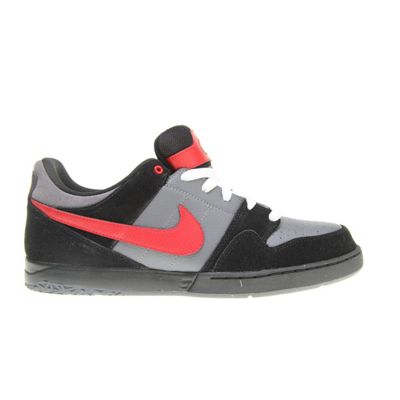 nike 6.0 skate shoes