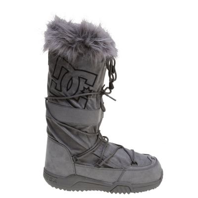 dc chalet boots