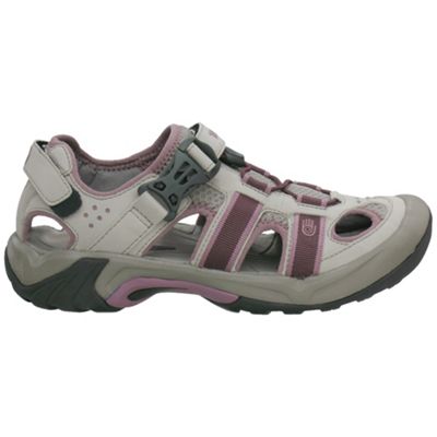 teva women's omnium sandal