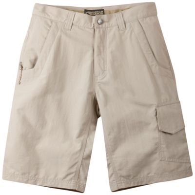 black khakis shorts