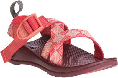 little girl chacos