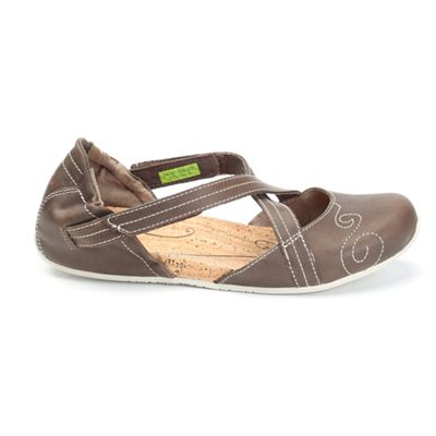 ahnu shoes womens