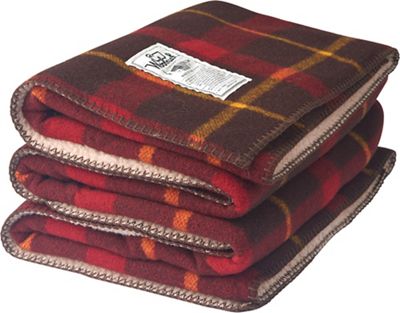 woolrich-sherpa-mountain-view-blanket-moosejaw