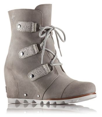 sorel joan of arctic wedge mid