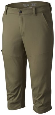 khaki three quarter pants