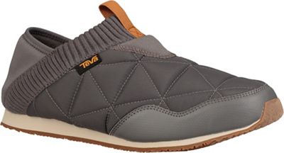 teva puffy shoes