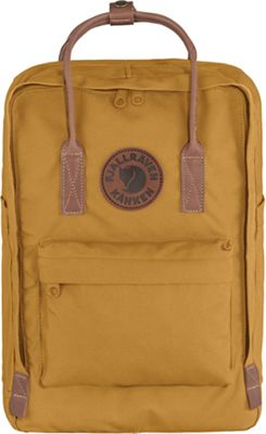 how much can a fjallraven kanken hold