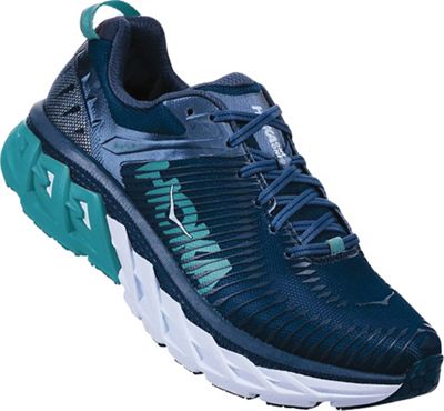 hoka one one arahi 2