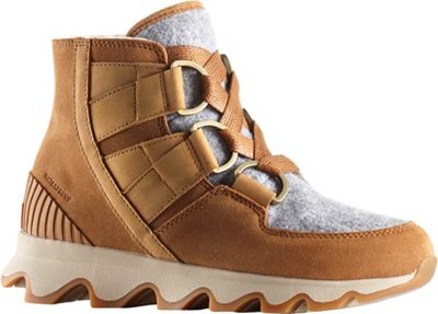 sorel kinetic short lace boot