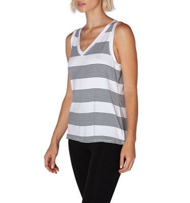 v neck yoga tank