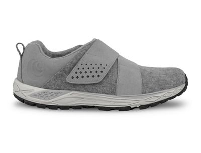 topo womens running shoes