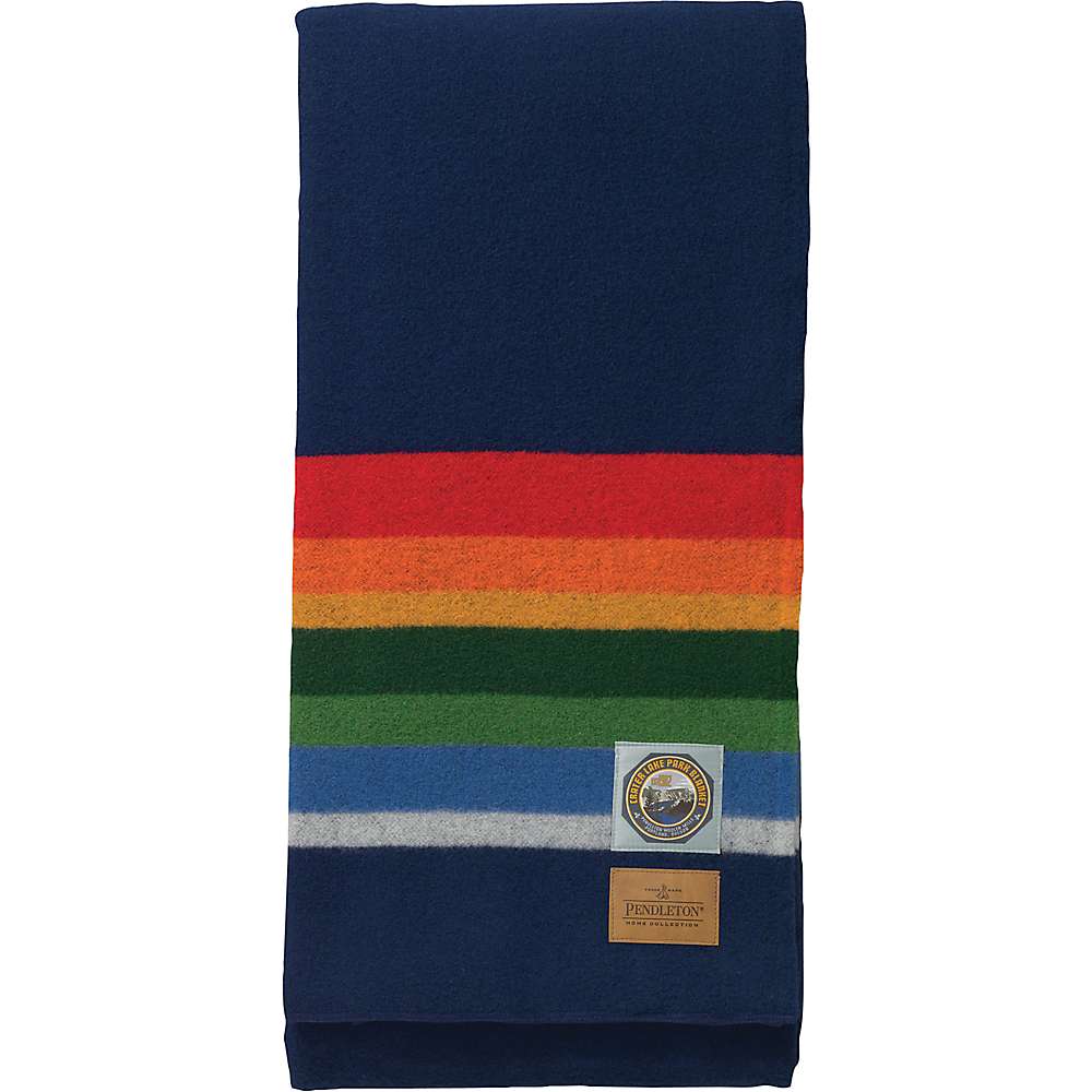 60/"x55 OutSavage Multi-Use Waterproof Pocket Blanket for Camping Large Size