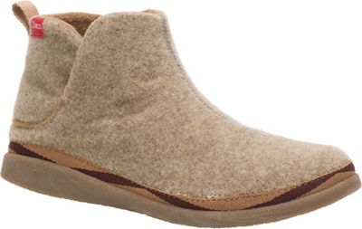 chaco davis sneakers