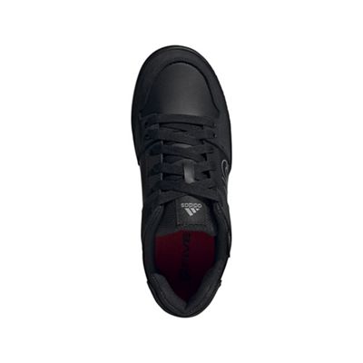 Core Black / Core Black / Grey Three