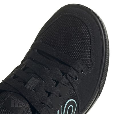 Core Black / Acid Mint / Core Black