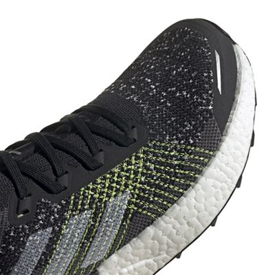 Core Black / FTWR White / Screaming Yellow