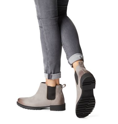 Quarry / Black