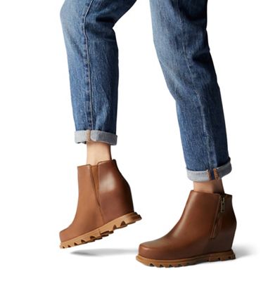 Hazelnut Leather / Gum 2
