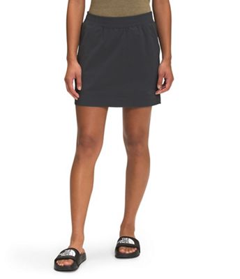 The North Face Women's Never Stop Wearing 4 Inch Skort