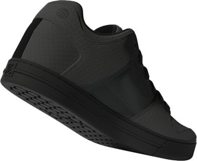 Dgh Solid Grey / Core Black / Grey Three