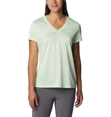 Columbia Women's Hike SS V Neck Top