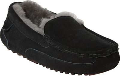 Fireside by Dearfoams Mens Melbourne Genuine Shearling Moccasin Slipper