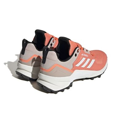 Coral Fusion / Crystal White / Wonder Taupe