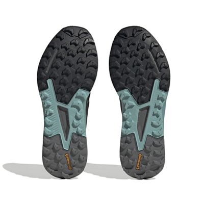 Core Black / Dash Grey / Ftwr White