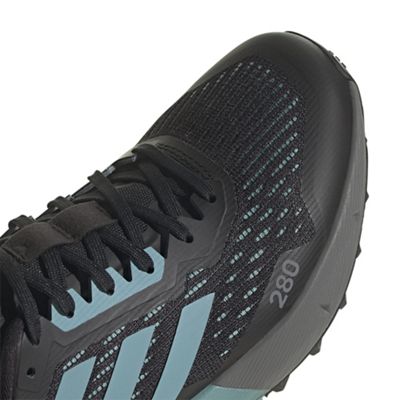 Core Black / Dash Grey / Ftwr White